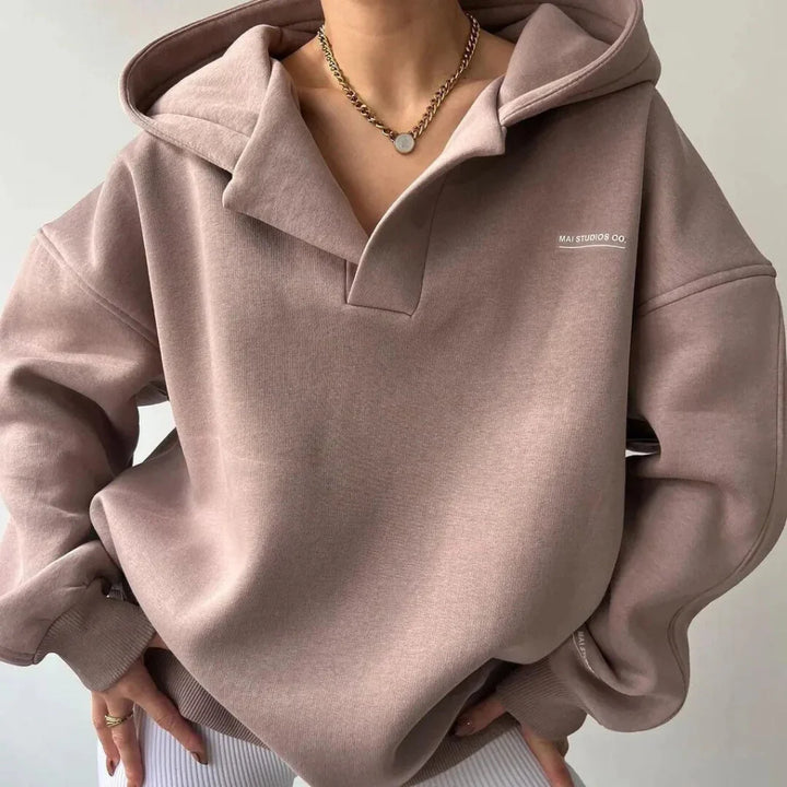 Women’s Hoodie – Relaxed Winter Layer